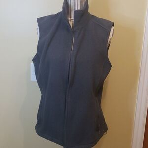 Lands' End Women's Gray Vest. Size 10/12. Medium